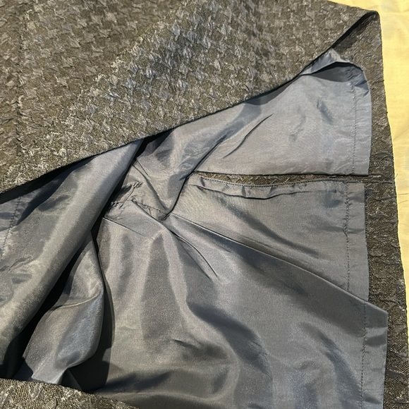 New with Tags. Authentic Karl Lagerfeld navy houndstooth dress with flowers - Picture 7 of 13